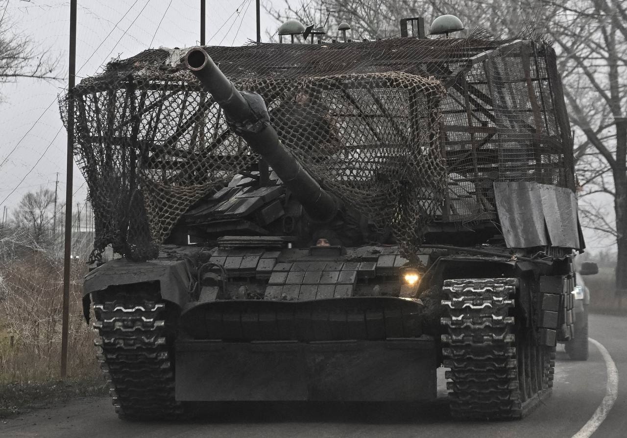 Модернизированный Т-72ЕА с «мангалом» и системами РЭБ