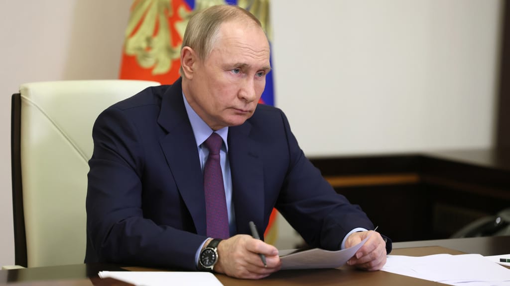 Путин подписал указ о введении внешнего управления на предприятиях, срывающих гособоронзаказ во время военного положения