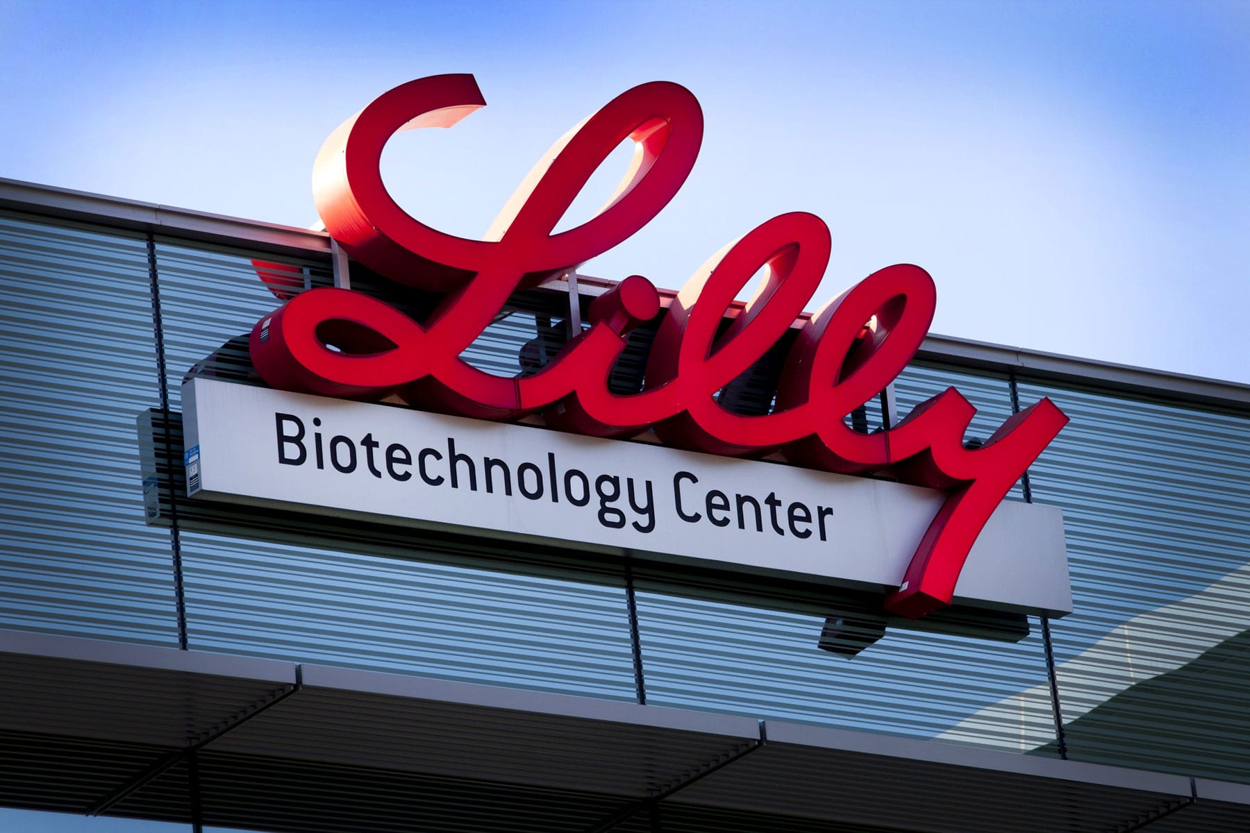 «Право на здоровье»: Фармкомпания Eli Lilly окончательно уходит из России