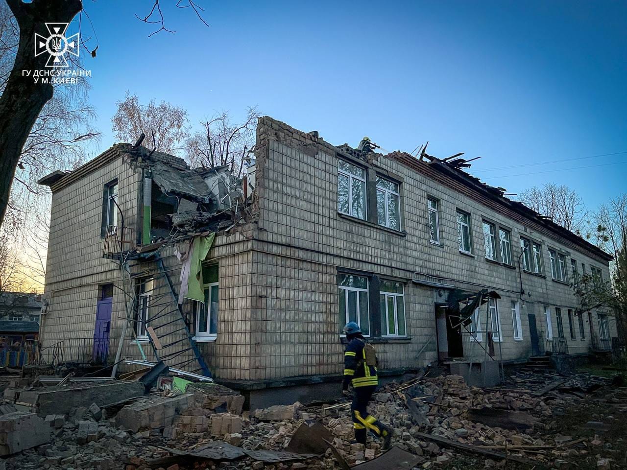 Киев атаковали дроны. Около 200 зданий остались без электричества