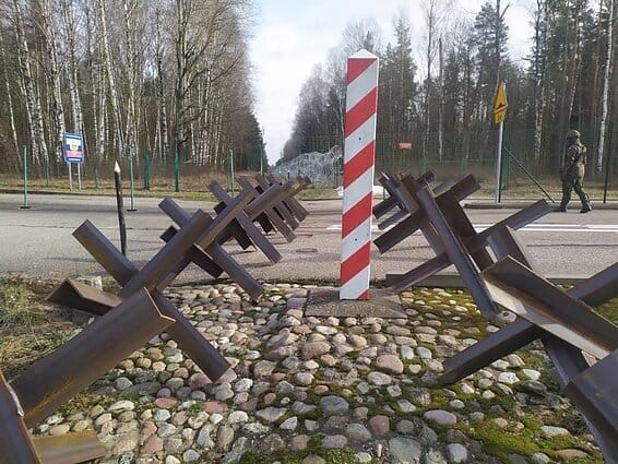 Польша строит укрепления на границе с Россией и Беларусью — Rzeczpospolita