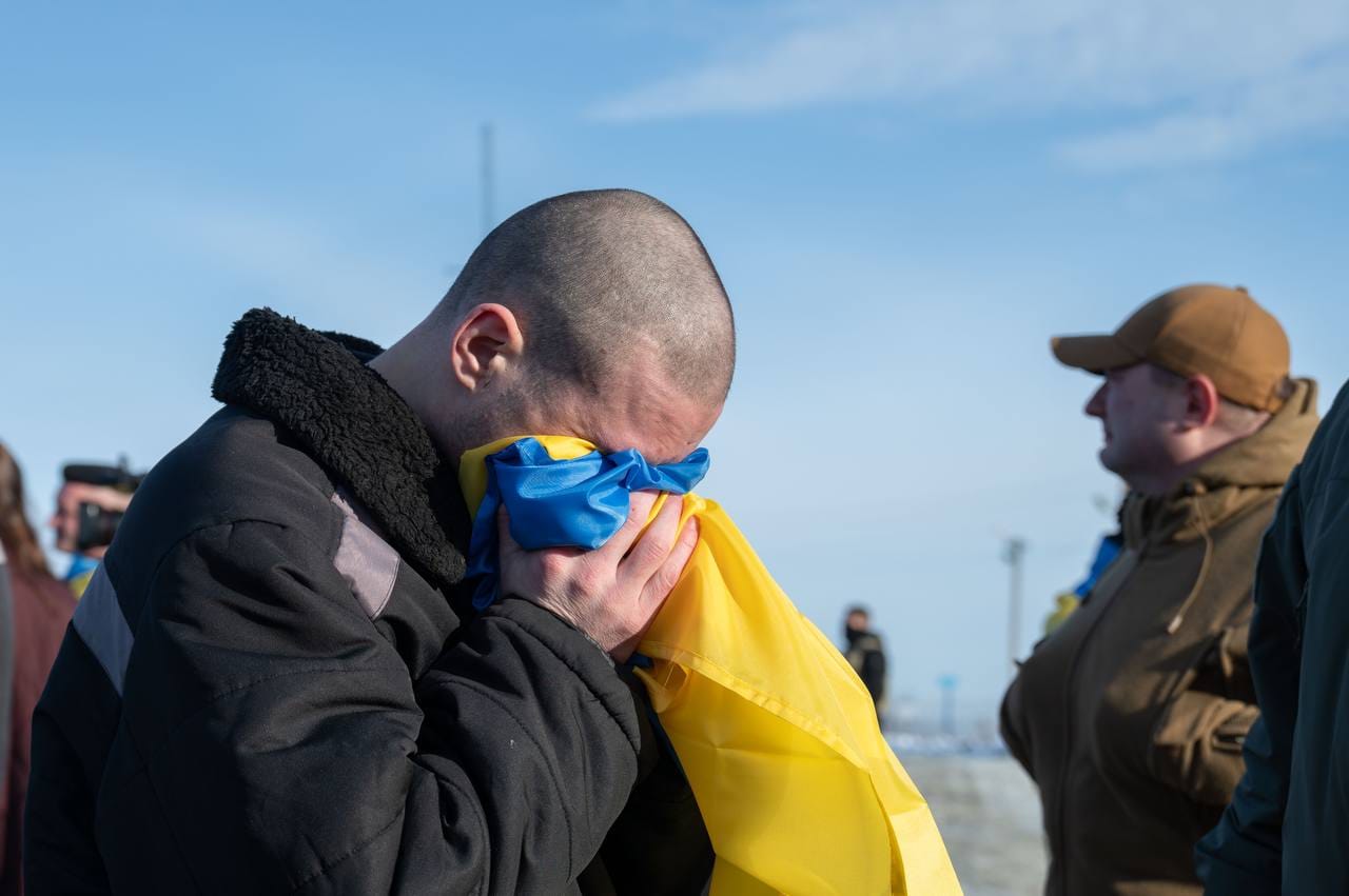 «Погибнуть не так страшно, как оказаться в российском плену». Исповеди освобожденных украинцев