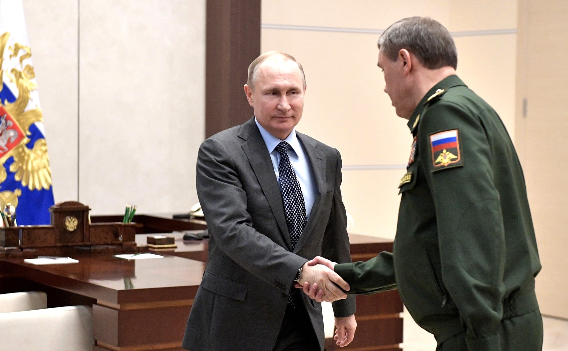 Путин объявил пасхальное перемирие в войне с Украиной 