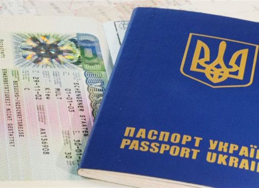 Совет ЕС одобрил упрощение визового режима с Украиной