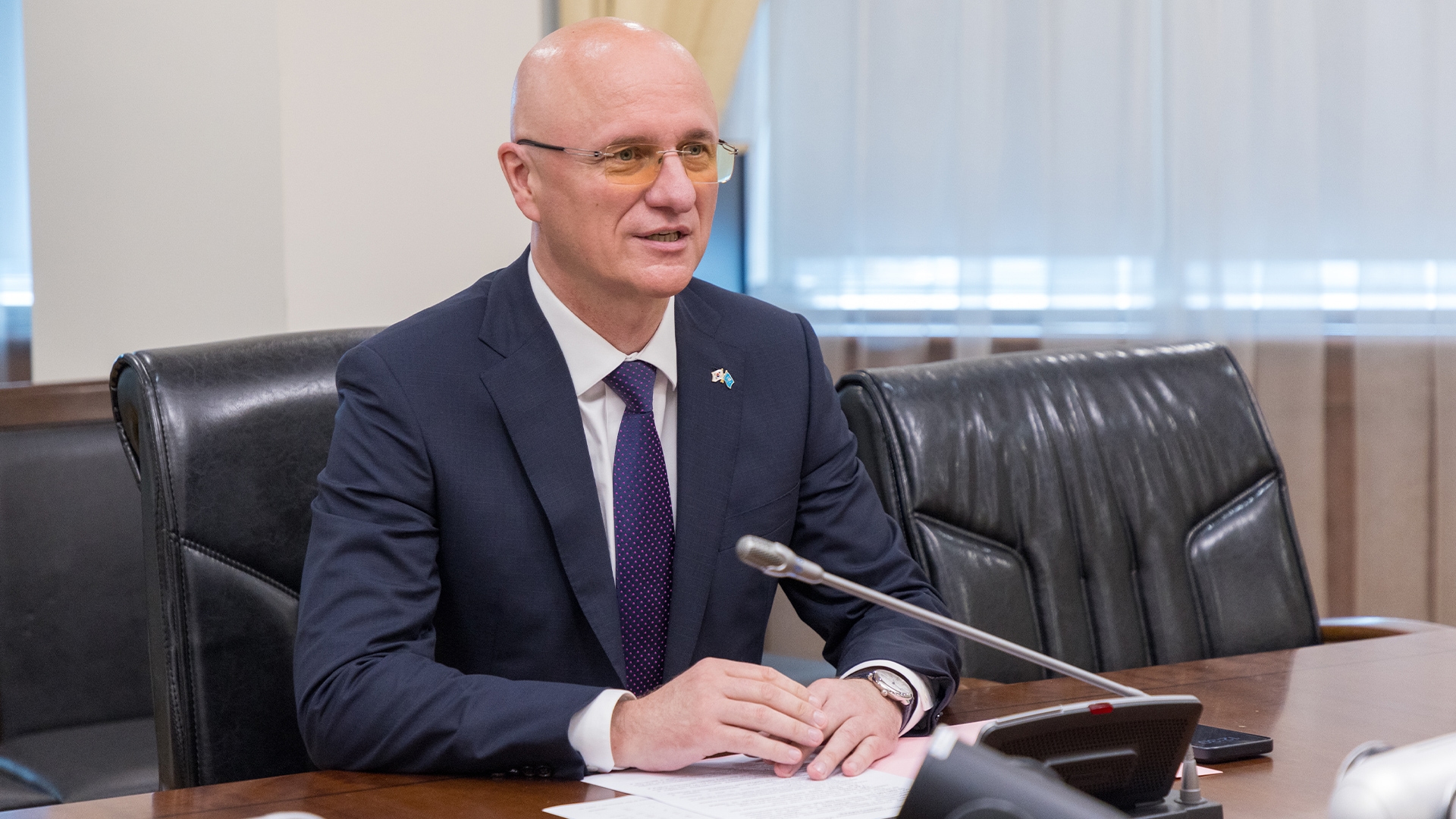 Роман Скляр